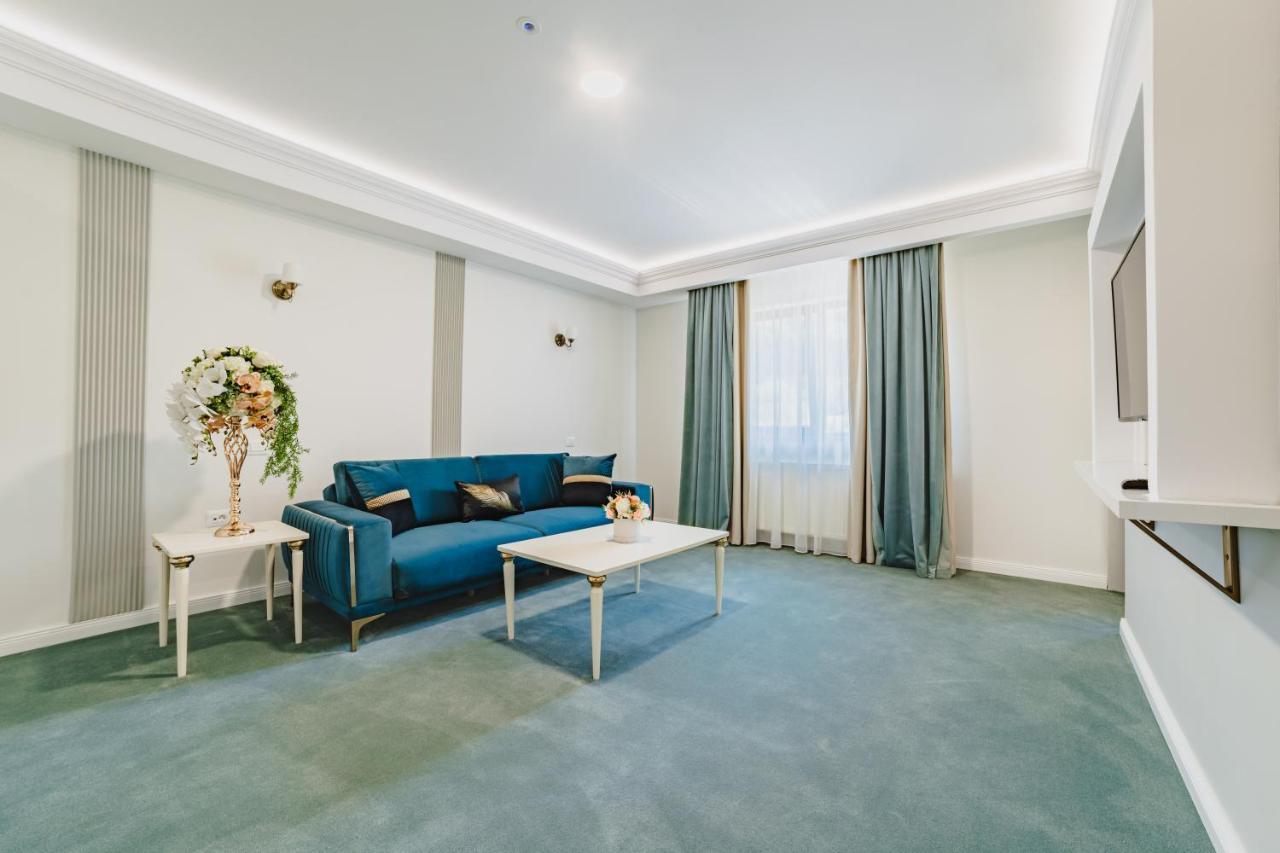 3 Stejari Brasov Hotel Alsótömös Kültér fotó