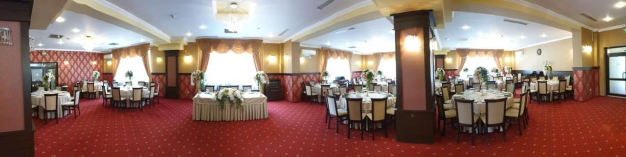 3 Stejari Brasov Hotel Alsótömös Kültér fotó