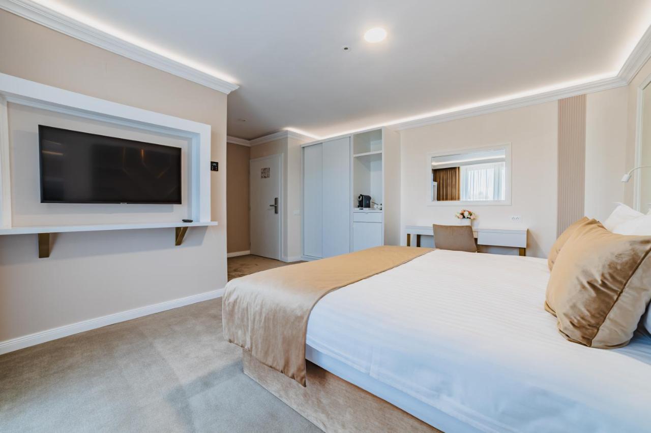 3 Stejari Brasov Hotel Alsótömös Kültér fotó
