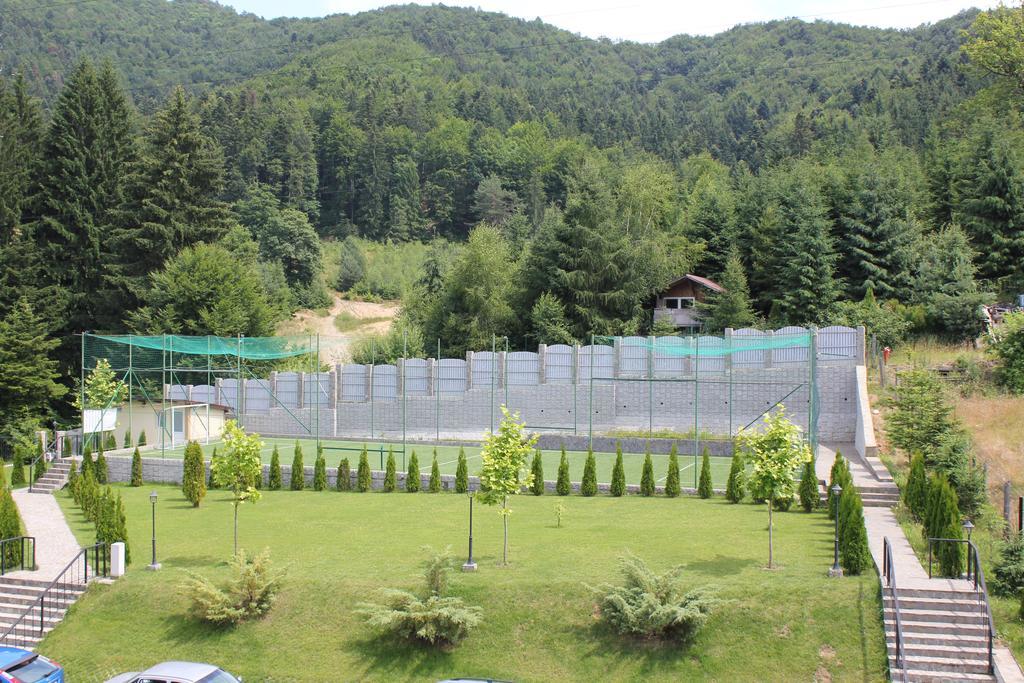 3 Stejari Brasov Hotel Alsótömös Kültér fotó